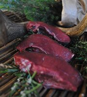 Hirschmedaillons/Steaks 4 Stk.